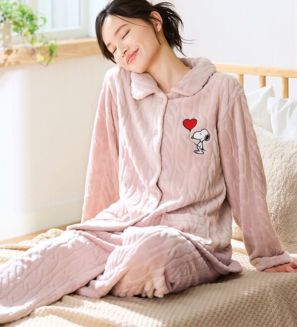 LAVIENNE（ラヴィエンヌ）の「＜ＰＥＡＮＵＴＳ＞ふわもこケーブルフリース前開きパジャマ（パジャマ・ルームウェア）」｜詳細画像
