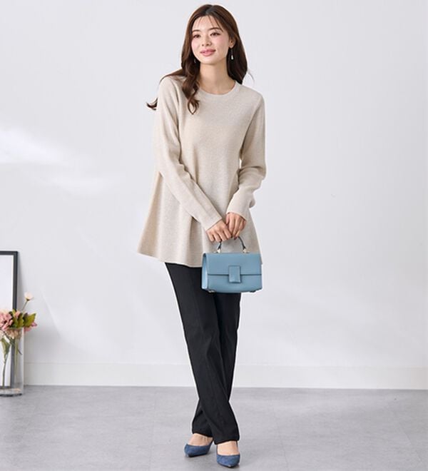 BELLUNA（ベルーナ）の「ラメ入りあぜ編フレアーニットチュニック（ニット・セーター）」｜詳細画像