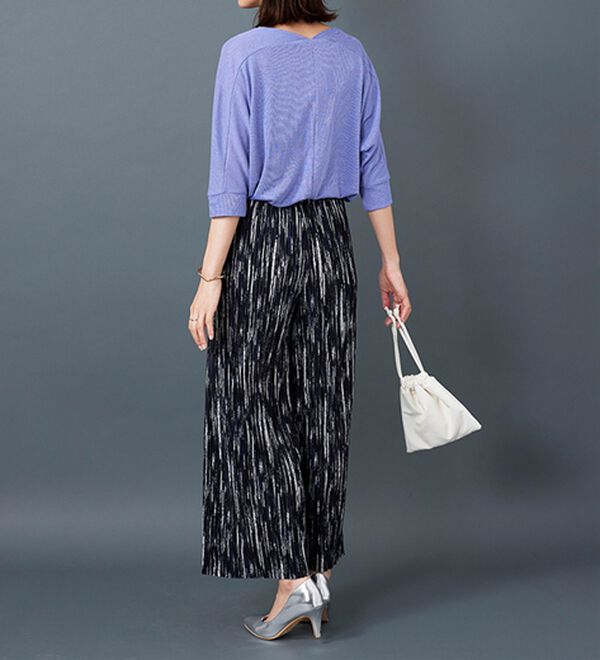 BELLUNA（ベルーナ）の「ラメ調ドルマンプルオーバー（カットソー）」｜詳細画像