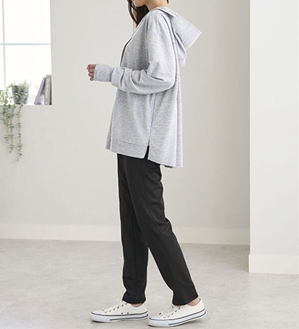 BELLUNA（ベルーナ）の「絶対に焼けたくない！後プリーツＵＶパーカー（パーカー）」｜詳細画像