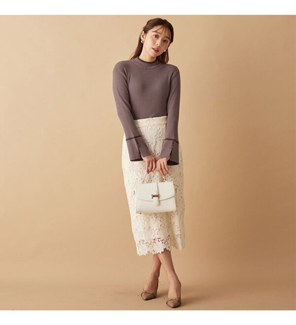 alotta（アロッタ）の「配色デザイン袖ボタンニットプルオーバー（ニット・セーター）」｜詳細画像