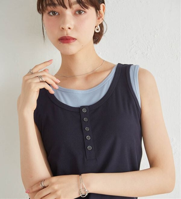 RANAN（ラナン）の「カップ付きレイヤードヘンリーネックタンクトップ（カットソー）」｜詳細画像