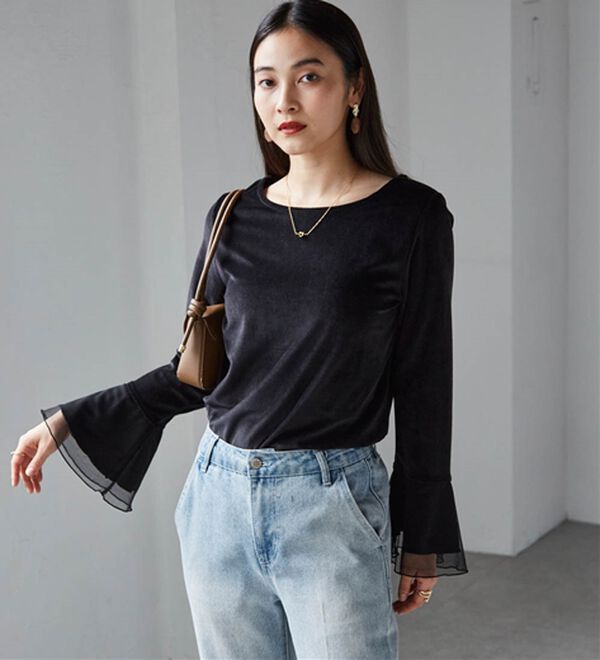 RANAN（ラナン）の「フレアーチュール袖ベロアプルオーバー（カットソー）」｜ブラック