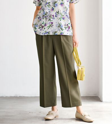 BELLUNA（ベルーナ）の「サラリ美脚見え！タック使いワイドパンツ（ワイドパンツ・ガウチョ）」