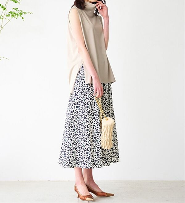 RANAN（ラナン）の「スリーブレスハイネックプルオーバー（カットソー）」｜詳細画像