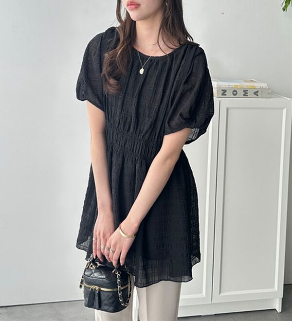 GeeRA（ジーラ）の「前後２ＷＡＹシャーリングチュニック（ブラウス）」｜詳細画像