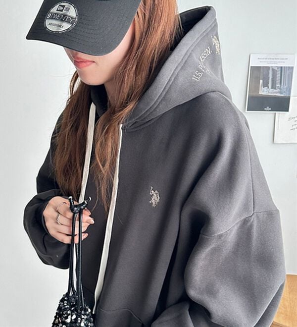 GeeRA（ジーラ）の「【U.S. POLO ASSN.】選べる２丈！フード刺繍裏起毛パーカー（パーカー）」｜詳細画像