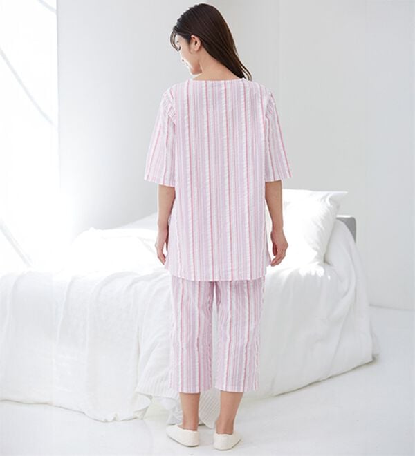 LAVIENNE（ラヴィエンヌ）の「綿１００％サッカーパジャマ（パジャマ・ルームウェア）」｜詳細画像