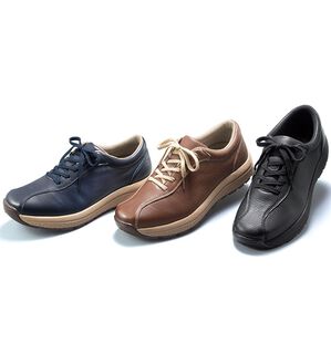 れーる　r4 s1 LEON＞ディアスキン レザースニーカー - ベルーナ【公式】