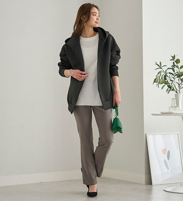 BELLUNA（ベルーナ）の「ウルトラ美脚ストレッチパンツ（フルレングスパンツ）」｜詳細画像