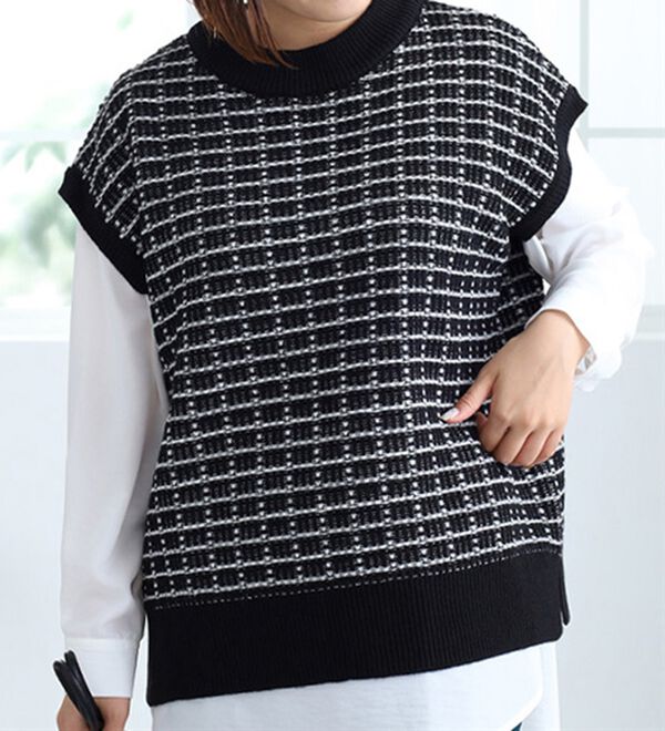 BELLUNA（ベルーナ）の「ツイード調素材ニットベスト（ベスト）」｜詳細画像