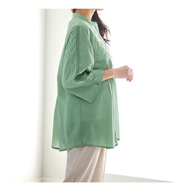 BELLUNA（ベルーナ）の「刺しゅうデザインタックブラウス（ブラウス）」｜詳細画像