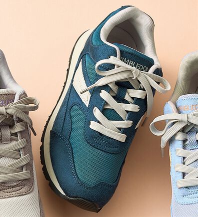「＜ウィンブルドン＞ウォーキングスニーカー（スニーカー）」
