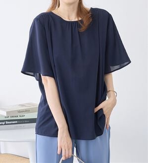 alotta（アロッタ）の「【接触冷感】ひんやり前後２ＷＡＹフレアー袖ブラウス（ブラウス）」｜ネイビー