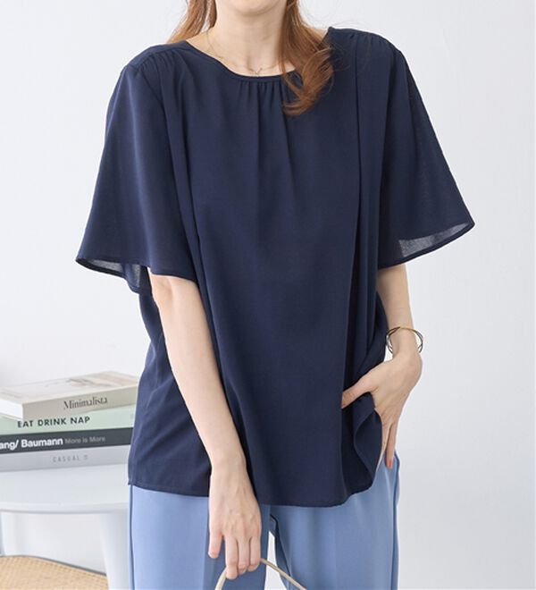 alotta（アロッタ）の「【接触冷感】ひんやり前後２ＷＡＹフレアー袖ブラウス（ブラウス）」｜ネイビー