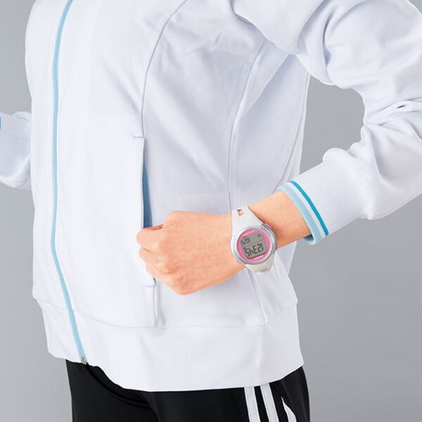 「時計合わせ不要の電波ウォッチ万歩計（その他美容・健康機器）」｜詳細画像
