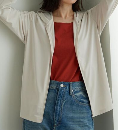 BELLUNA（ベルーナ）の「【接触冷感/UV対策/軽量】ヒンヤリ＆UV対策軽量パーカー（パーカー）」