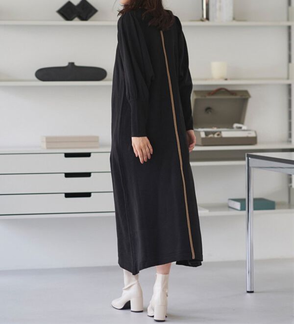 RANAN（ラナン）の「ボリューム袖アウトシームニットワンピース（ニットワンピース）」｜詳細画像