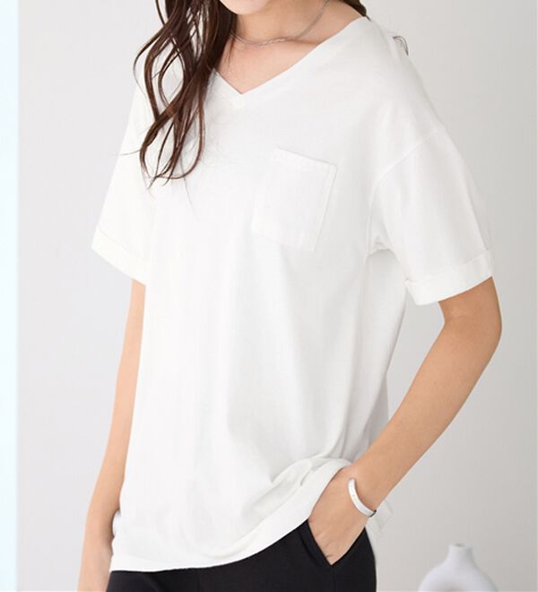 Viola e Viola（ヴィオラ エ ヴィオラ）の「綿１００％ポケット付ゆるＴシャツ（Tシャツ）」｜詳細画像
