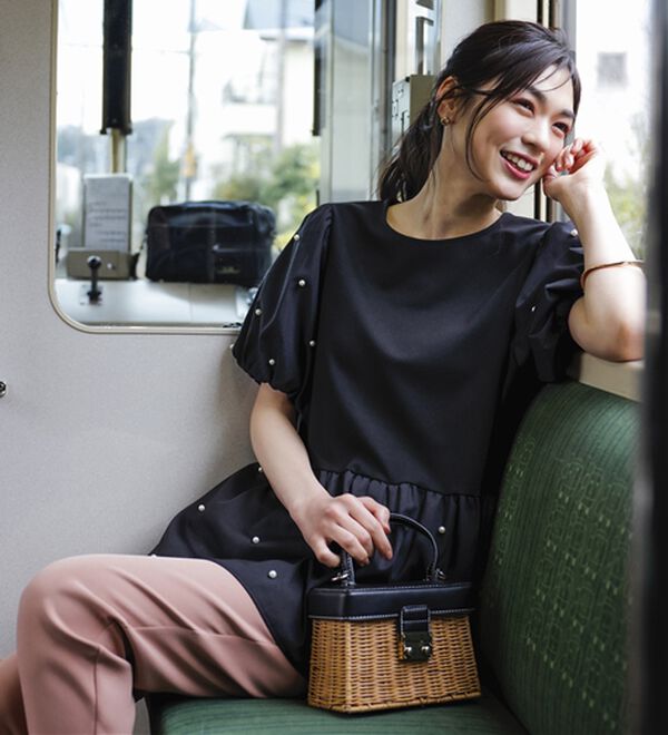 RANAN（ラナン）の「ひんやり！パール調ビーズ使いボリューム袖プルオーバー（カットソー）」｜詳細画像