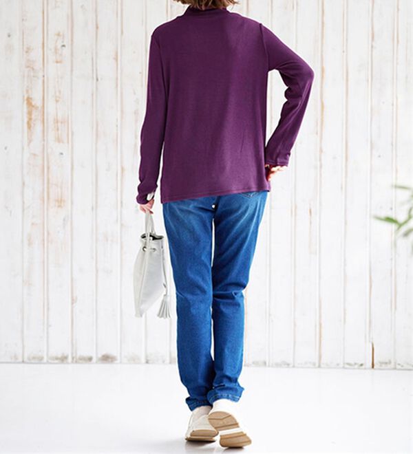 BELLUNA（ベルーナ）の「うっとりなめらか素材ハイネックプルオーバー（カットソー）」｜詳細画像