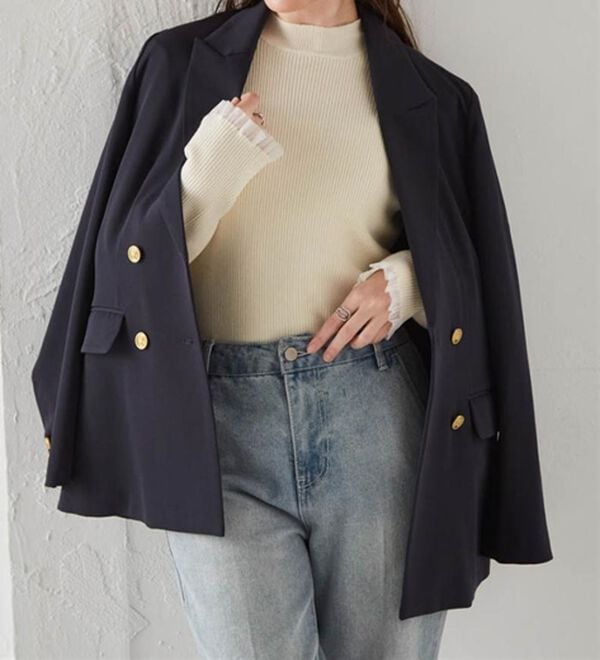 RANAN（ラナン）の「洗える！ゴールド調ボタンWテーラードジャケット（テーラードジャケット）」｜詳細画像