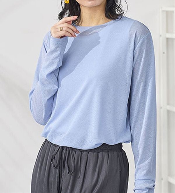 BELLUNA（ベルーナ）の「透けすぎない！シアー素材クルーネックプルオーバー（カットソー）」｜詳細画像