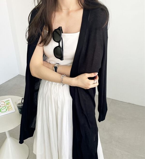 GeeRA（ジーラ）の「【3つの機能付】ロングニットカーディガン（ミディ丈）（ニットカーディガン）」｜詳細画像