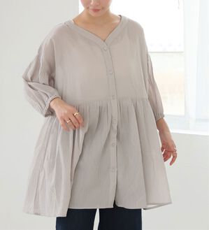 A HAPPY MARILYN（アハッピーマリリン）の「【Ｌ～６Ｌ】【風通るプレミアム】綿・楊柳、七分袖ウエストギャザーブラウス。（ブラウス）」｜ライトベージュ