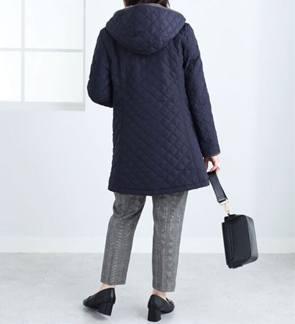 BELLUNA（ベルーナ）の「パイピング使いキルトデザインロングコート（その他ジャケット）」｜詳細画像