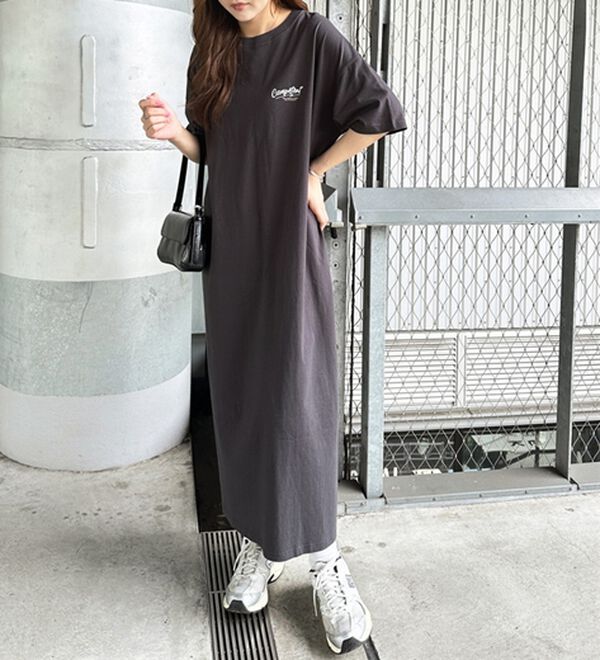 GeeRA（ジーラ）の「アソートロゴプリントＴシャツワンピース（その他ワンピース）」｜詳細画像