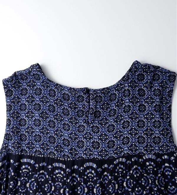 BELLUNA（ベルーナ）の「楊柳素材ノースリーブワンピース（その他ワンピース）」｜詳細画像