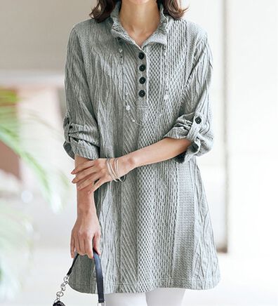 BELLUNA（ベルーナ）の「縦ラインを強調タックジャカード素材チュニック（チュニック）」