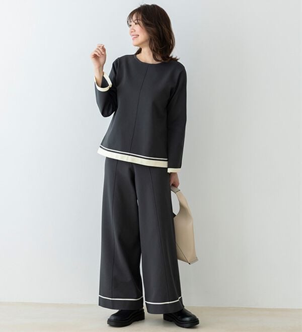 BELLUNA（ベルーナ）の「配色ライン使いニットワイドパンツ（ワイドパンツ・ガウチョ）」｜詳細画像