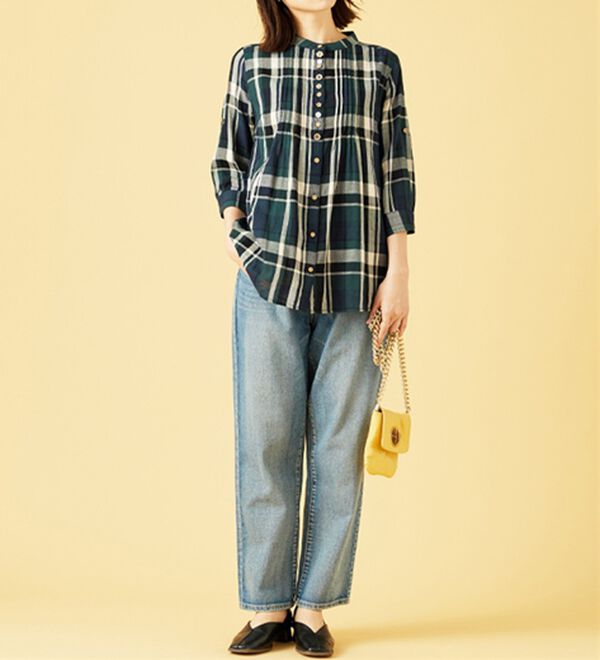 BELLUNA（ベルーナ）の「ダブルガーゼ素材多ボタンオーバーブラウス（ブラウス）」｜詳細画像