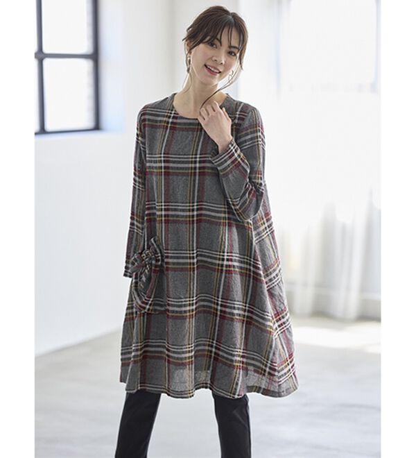BELLUNA（ベルーナ）の「大人のモノトーンを楽しむチェック柄チュニックワンピース（チュニックワンピース）」｜詳細画像
