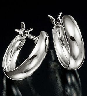 ルフラン（ルフラン）の「１８金・プラチナフープピアス（イヤリング・ピアス）」｜プラチナ