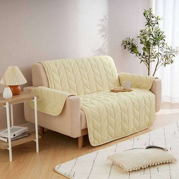 iellio（イエリオ）の「【８日間限定価格】ひんやりもちもち冷感ソファカバー＜滑りにくい・洗える・接触冷感・抗菌防臭・防ダニ・ソファーカバー＞（ソファーカバー）」｜詳細画像