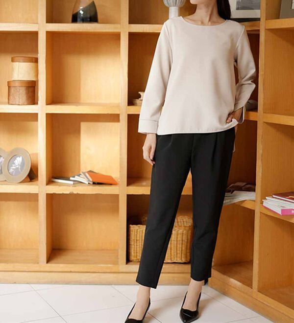 RANAN（ラナン）の「【選べるデザイン】楽してきれい見え！セットアップ（ブラウススーツ）」｜詳細画像