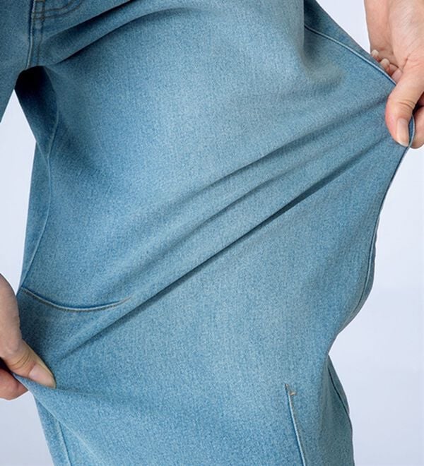 ルフラン（ルフラン）の「旬顔で楽ちん。カーブデニムパンツ（フルレングスパンツ）」｜詳細画像