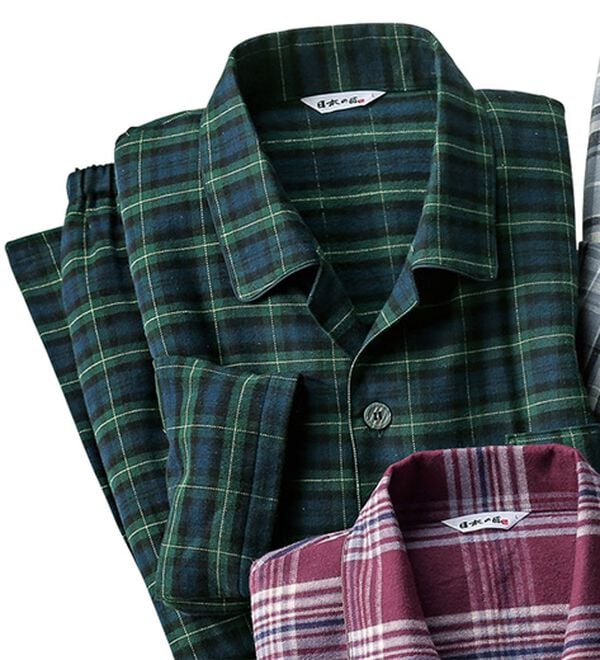 「日本製わたに包まれる無撚糸パジャマ（メンズルームウェア）」｜グリーン