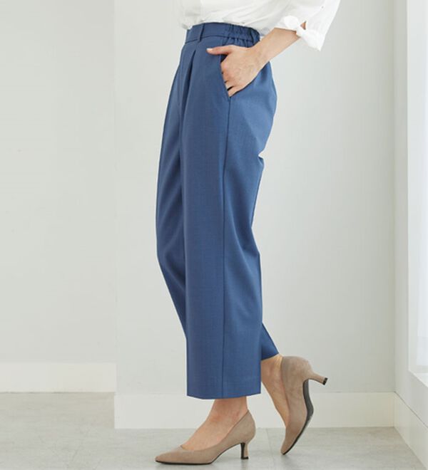 BELLUNA（ベルーナ）の「サラリ美脚見え！タック使いワイドパンツ（ワイドパンツ・ガウチョ）」｜詳細画像