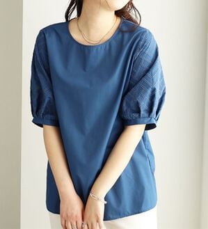 BELLUNA（ベルーナ）の「袖刺しゅう切替デザインブラウス（ブラウス）」｜詳細画像