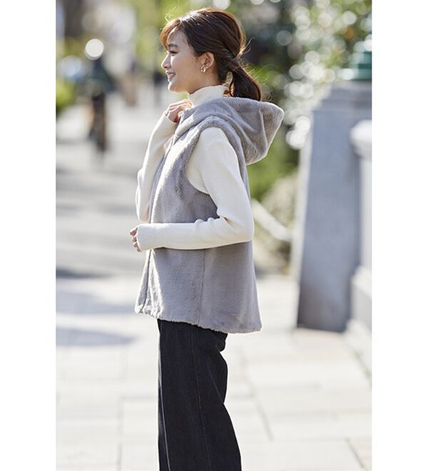 BELLUNA（ベルーナ）の「２枚組！秋冬に使える万能アウター（ハーフコート）」｜詳細画像