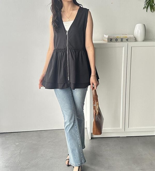 GeeRA（ジーラ）の「ダブルジップティアードベスト（ベスト）」｜詳細画像