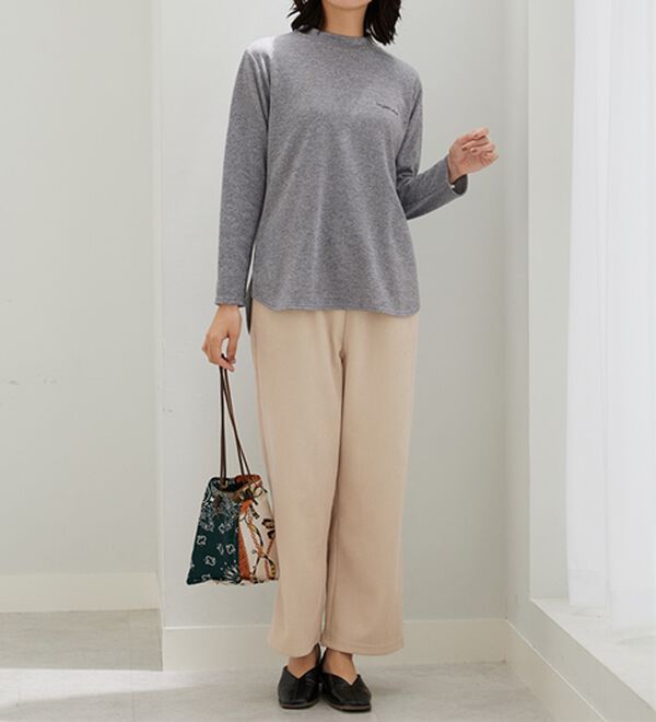 BELLUNA（ベルーナ）の「ロゴ刺しゅう裏起毛ニットソーチュニック（カットソー）」｜詳細画像