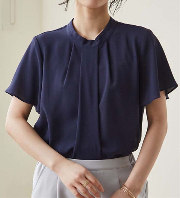 RANAN（ラナン）の「機能付タックデザインブラウス（ブラウス）」｜ネイビー