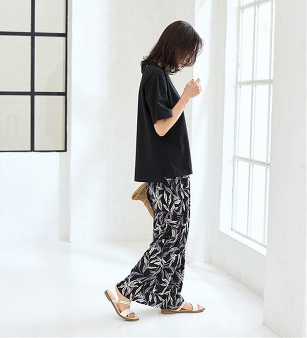 BELLUNA（ベルーナ）の「【汗ジミ対策◎】＜エアリーアイスコットン＞オーバーサイズＴシャツ【選べる袖丈】（カットソー）」｜詳細画像