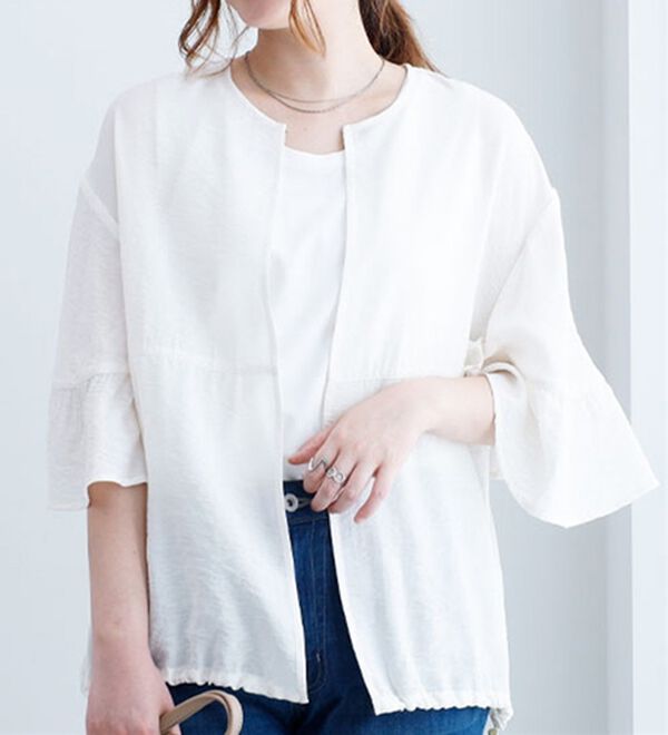 BELLUNA（ベルーナ）の「ビンテージ素材袖フリル使いシアーブルゾン（ブルゾン）」｜オフ白