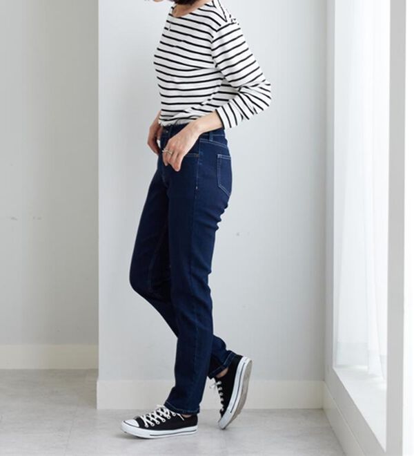 BELLUNA（ベルーナ）の「やわらかストレッチデニム素材スリムパンツ（フルレングスパンツ）」｜詳細画像